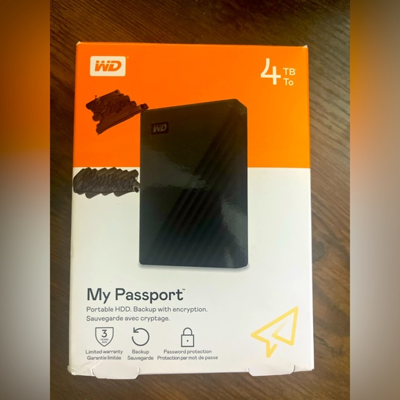 New Western Digital 4TB My Passport Portable Hard Drive USB 3.0 - Picture 4 of 10